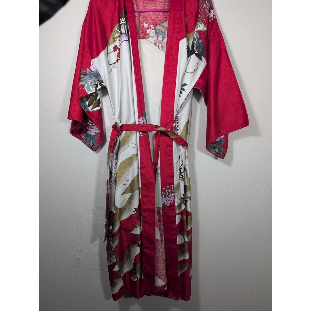 ICHIBAN MADE IN JAPAN YUKATA (KIMONO)/ Robe WHITE/RED/GOLD SWAN & FLORAL Size 42